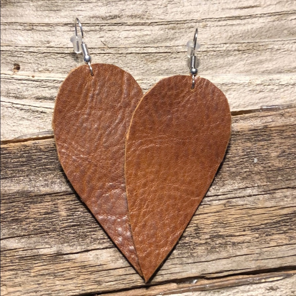 Leather earrings
